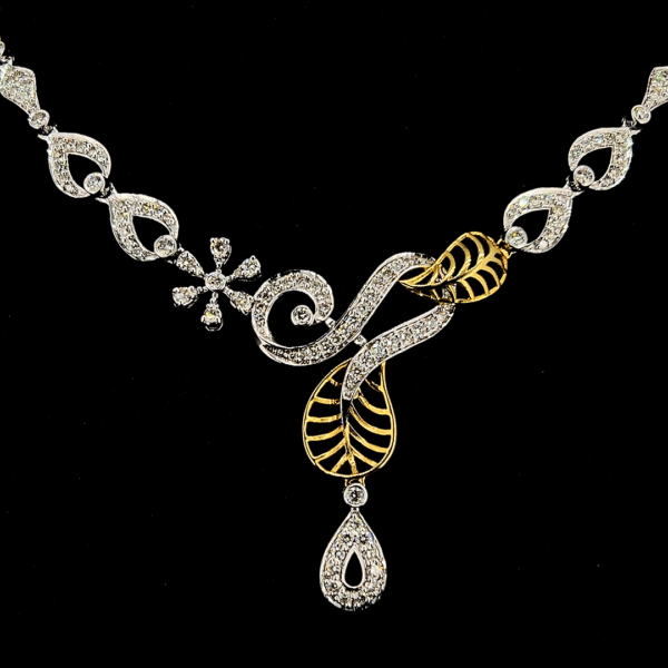 Elegant Gold-Plated Kundan Necklace Set with Earrings